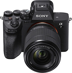 Sony7iv Small 1